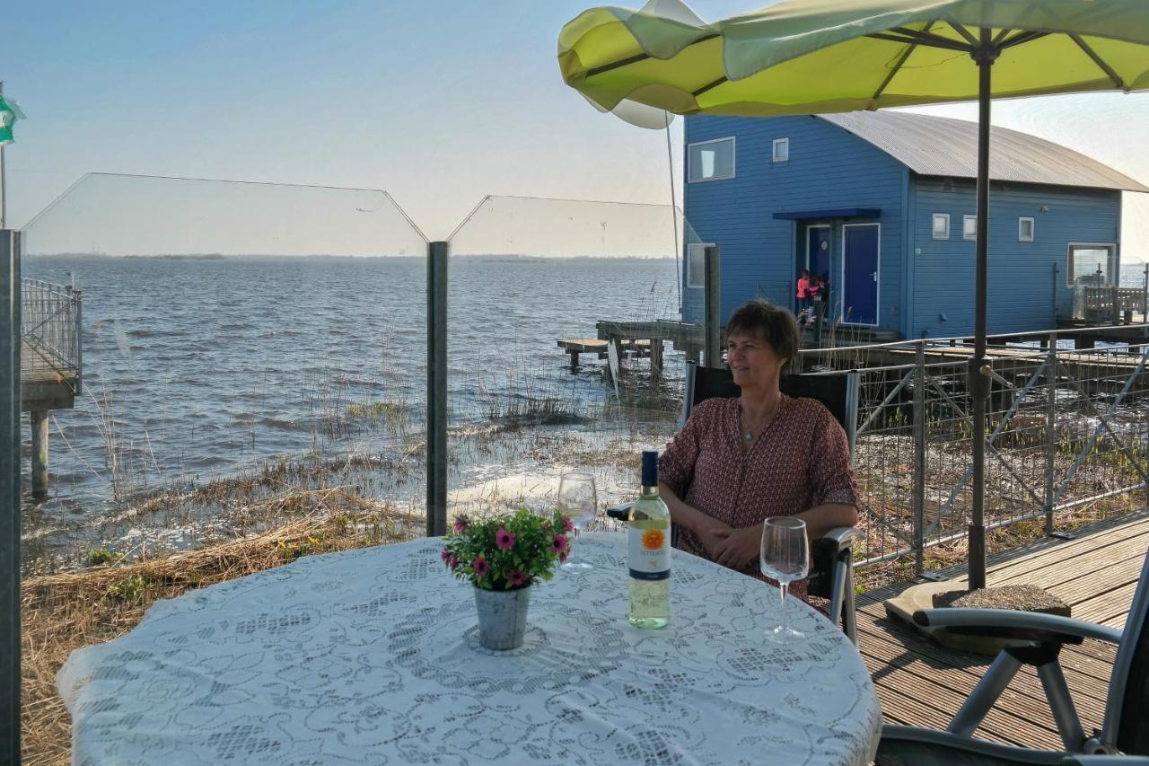 6 Pers. Waterfront Home Seeblick, Equipped Stilt House On The Water Anjum 외부 사진